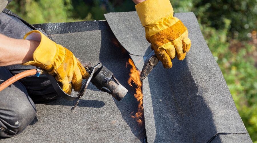 Professional metal roof installation in Grosse Pointe, MI