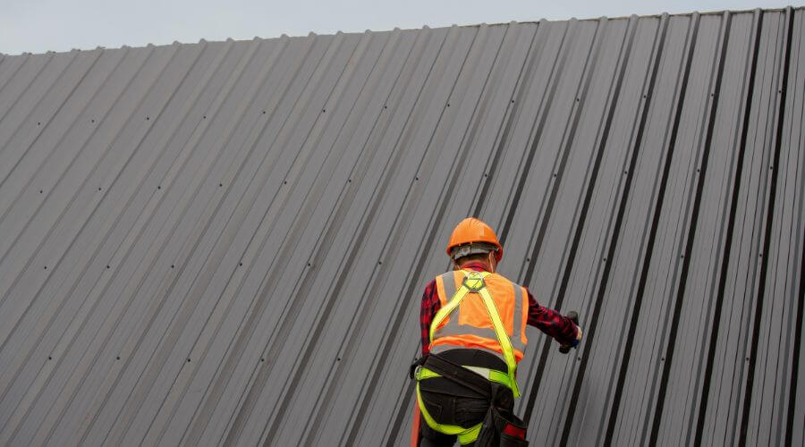 Professional metal roof installation services in Grosse Pointe, MI